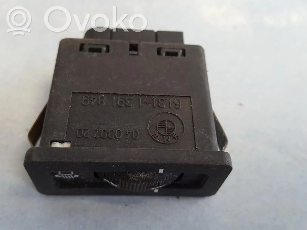 BMW 5 E34 Headlight level height control switch 