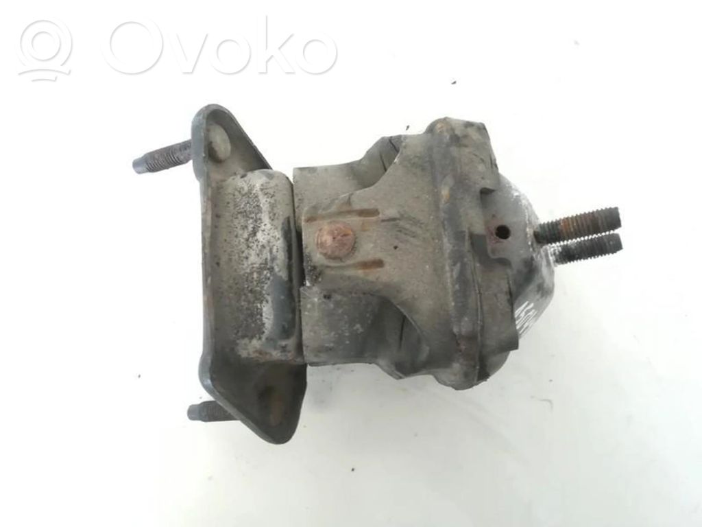 Chrysler Intrepid Engine mount bracket 
