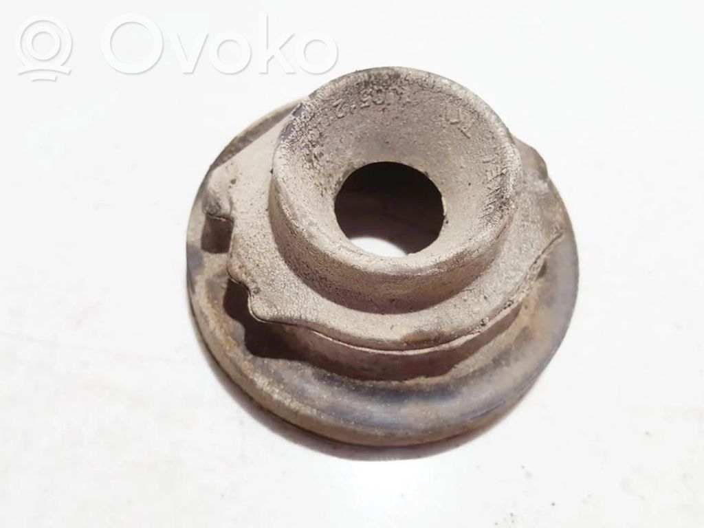 Volkswagen Golf IV Cauciuc flanșă arc față 