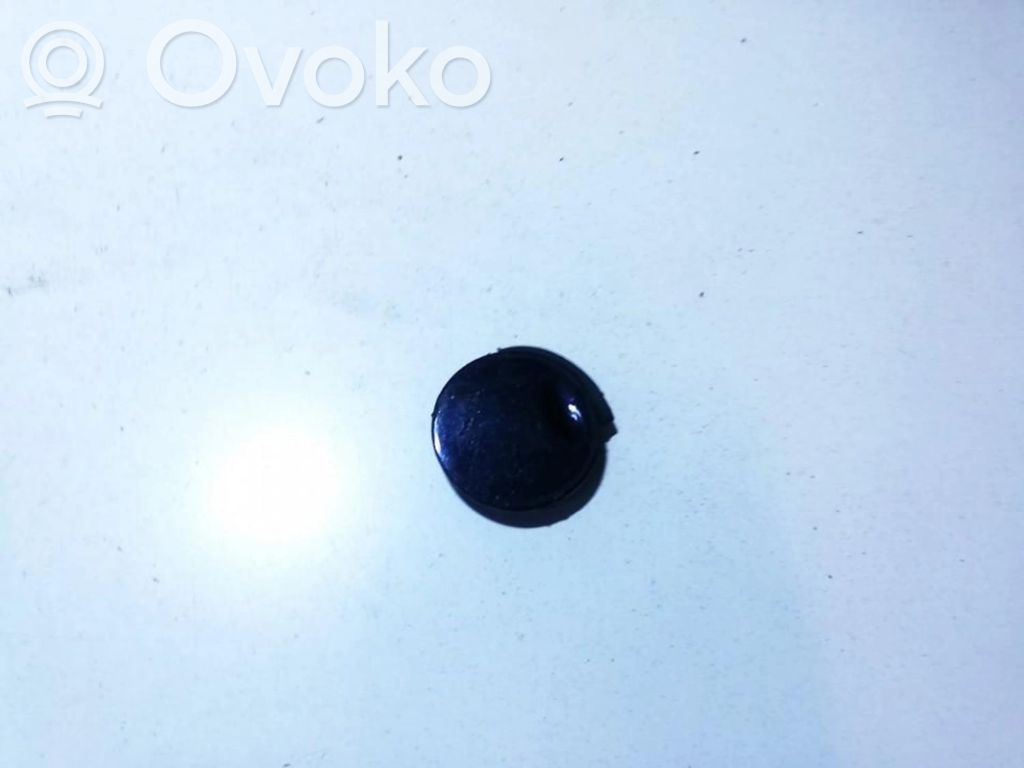 Opel Corsa C Tappo/coprigancio di traino anteriore 