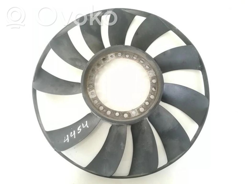 Impulsor de ventilador   058121301B,058121301B