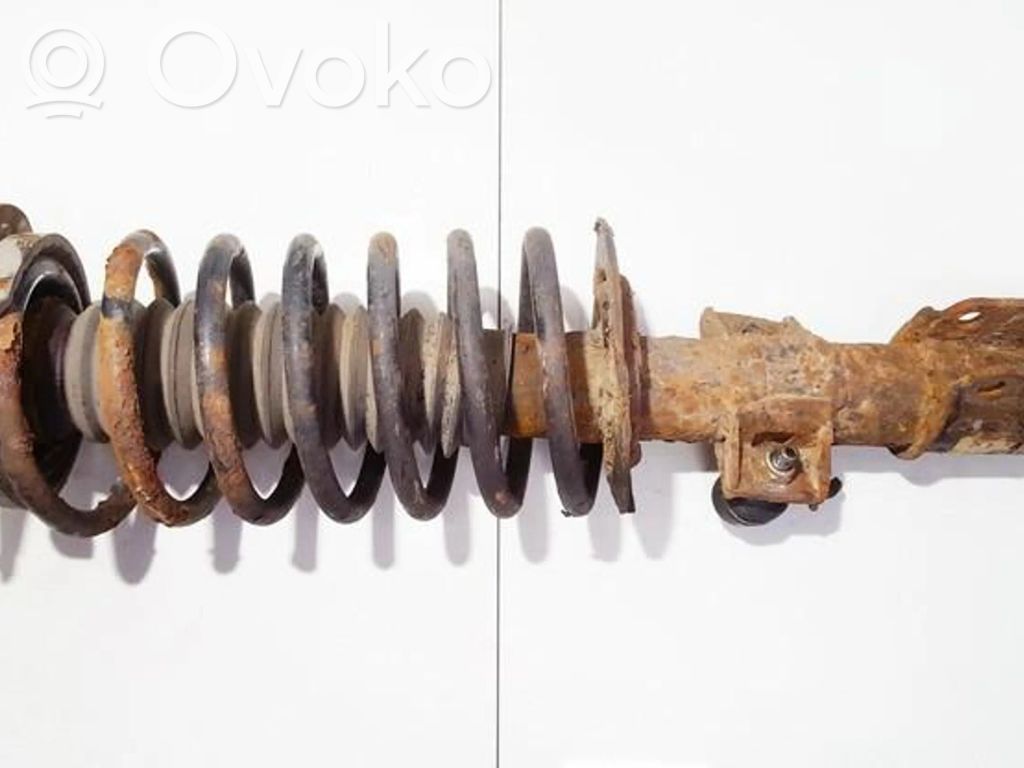 Volvo S70  V70  V70 XC Amortyzator przedni 