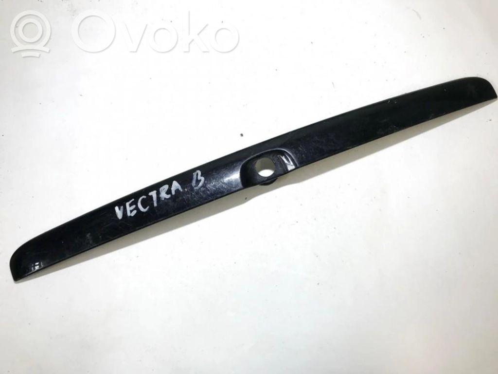 Opel Vectra B Barra luminosa targa del portellone del bagagliaio