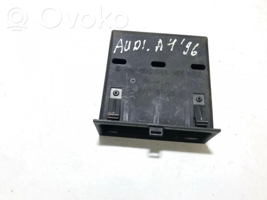 Otros repuestos del interior   8D0941561,8D0941561