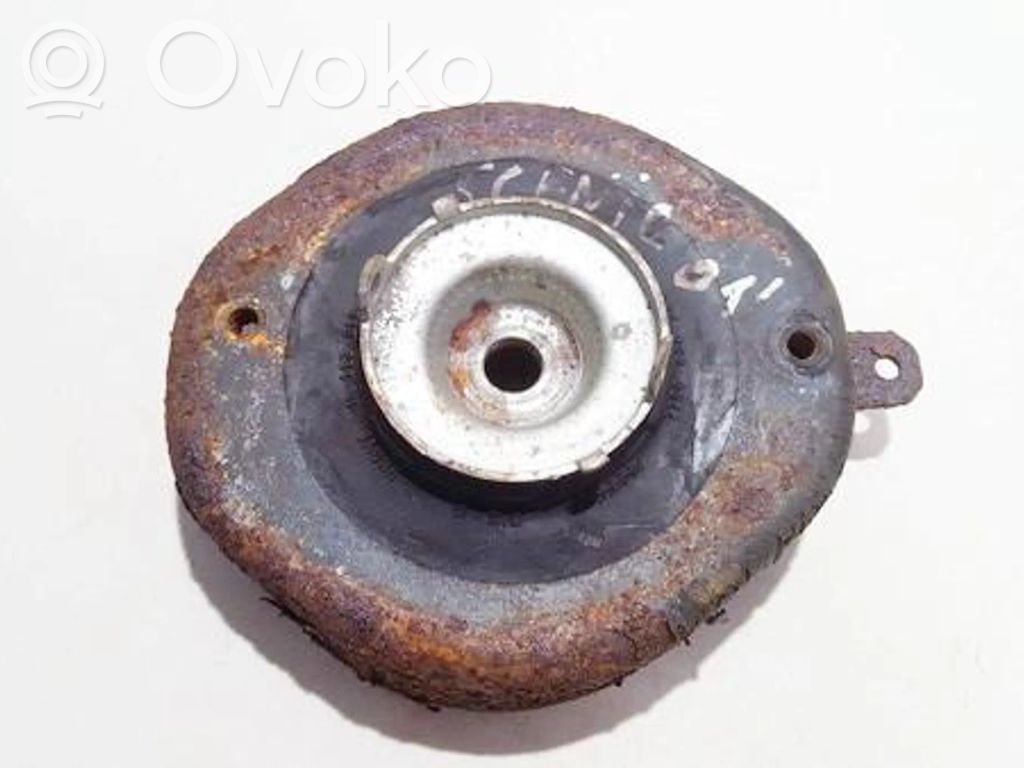Renault Scenic I Supporto di montaggio della molla elicoidale