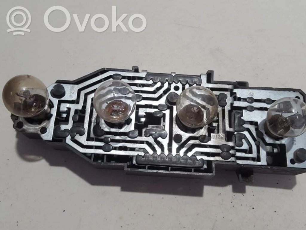 Volkswagen Golf III Suport becuri lampă spate 