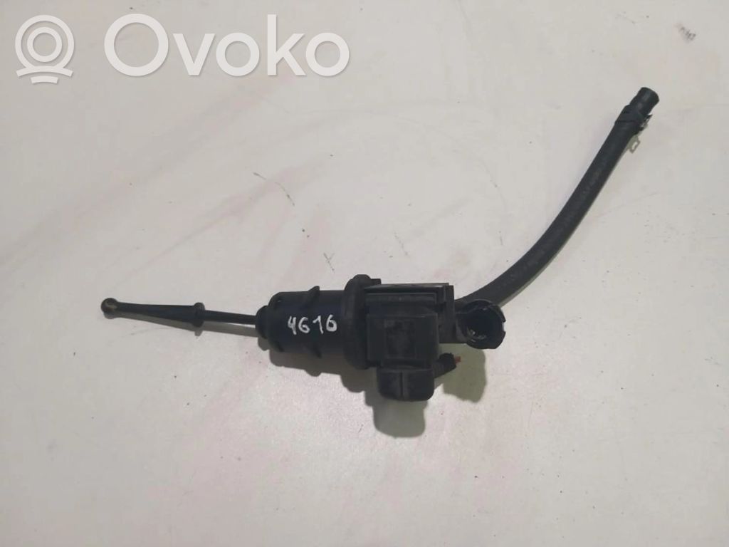 Volkswagen Golf V Cilindro maestro de embrague 