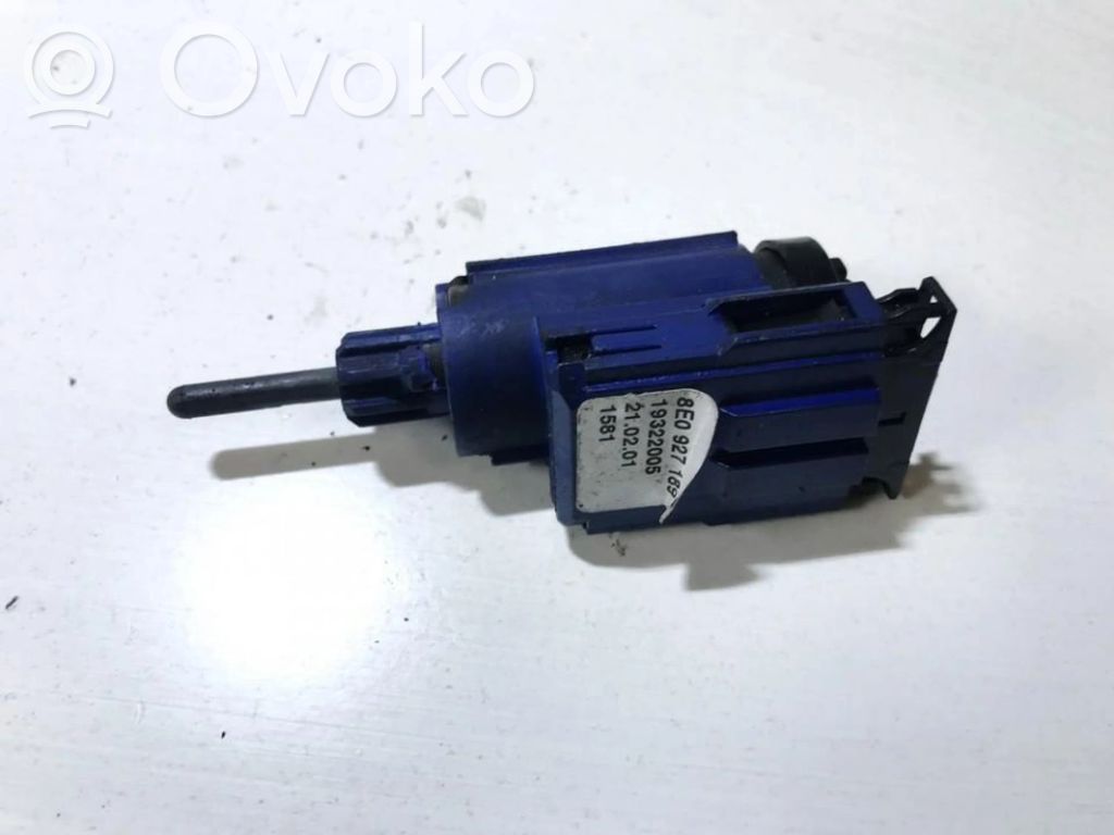 Interruptor sensor del pedal de freno   8E0927189,19322005,1581,19322005,8E0927189