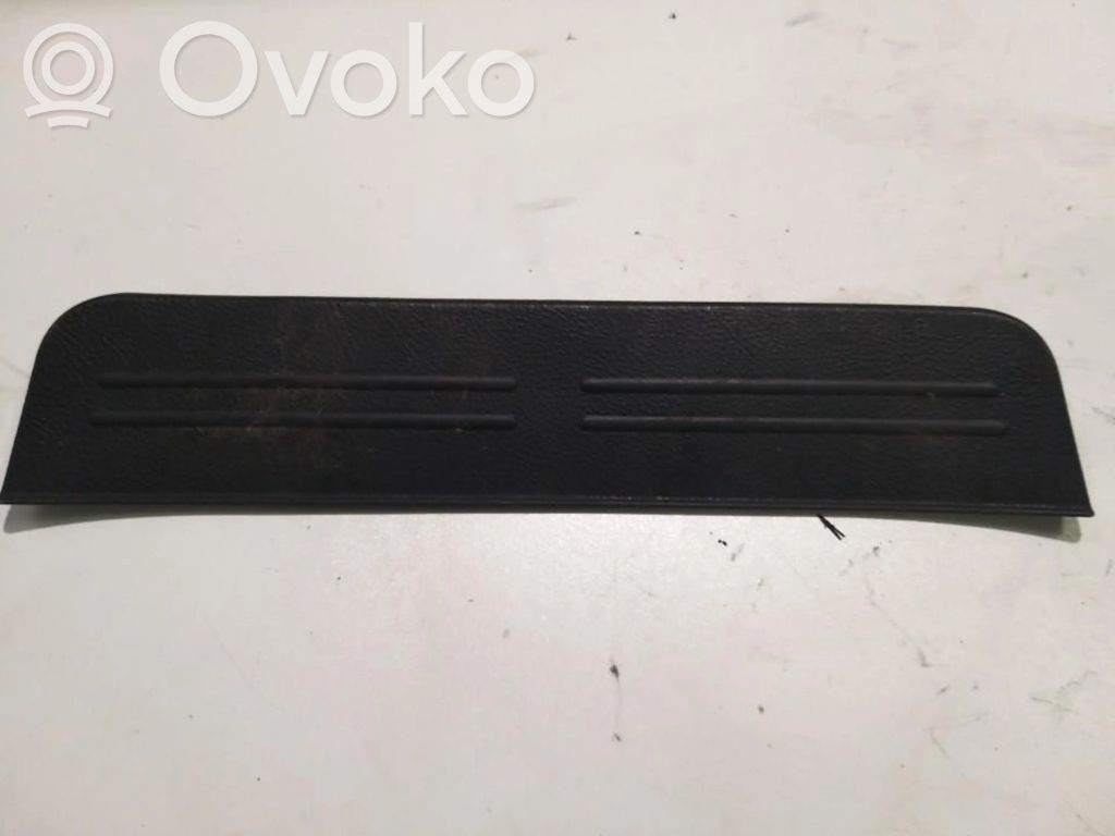 Capac prag spate   858912B000,858912B000,858912B000,858912B000