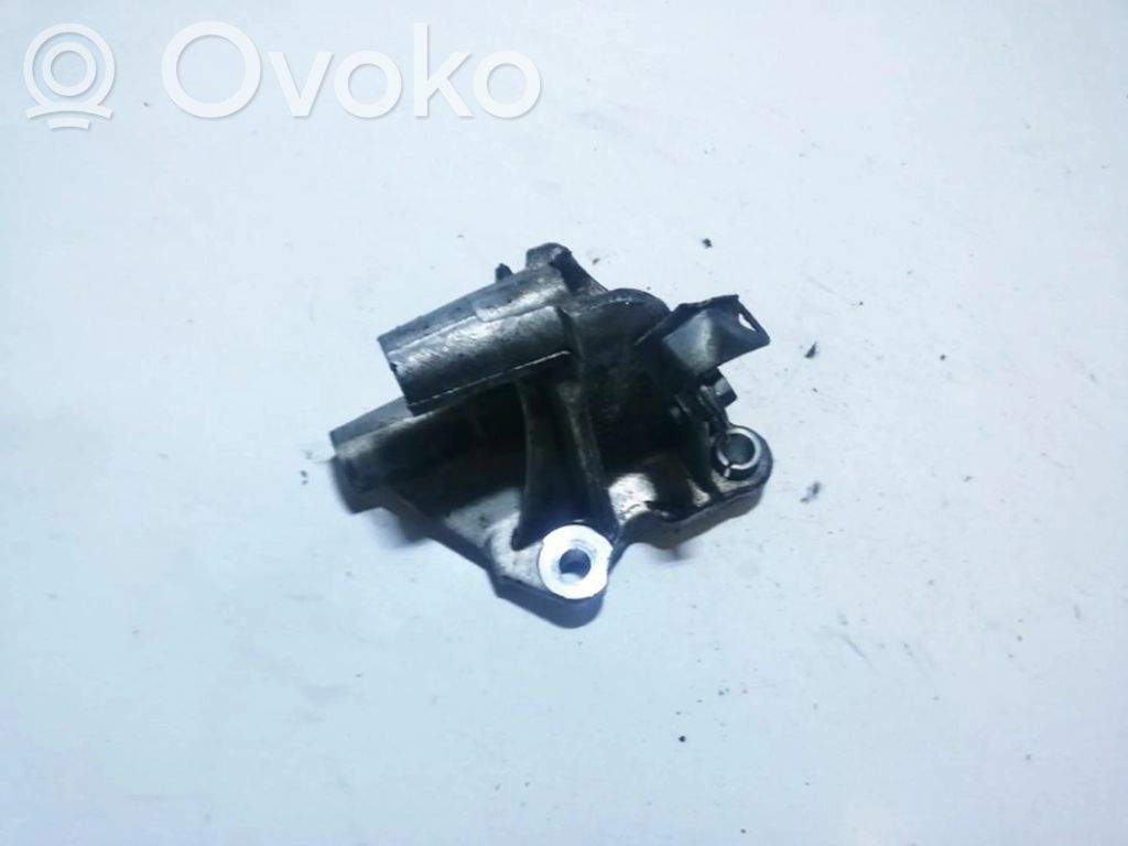 Suzuki Grand Vitara II Suport motor 