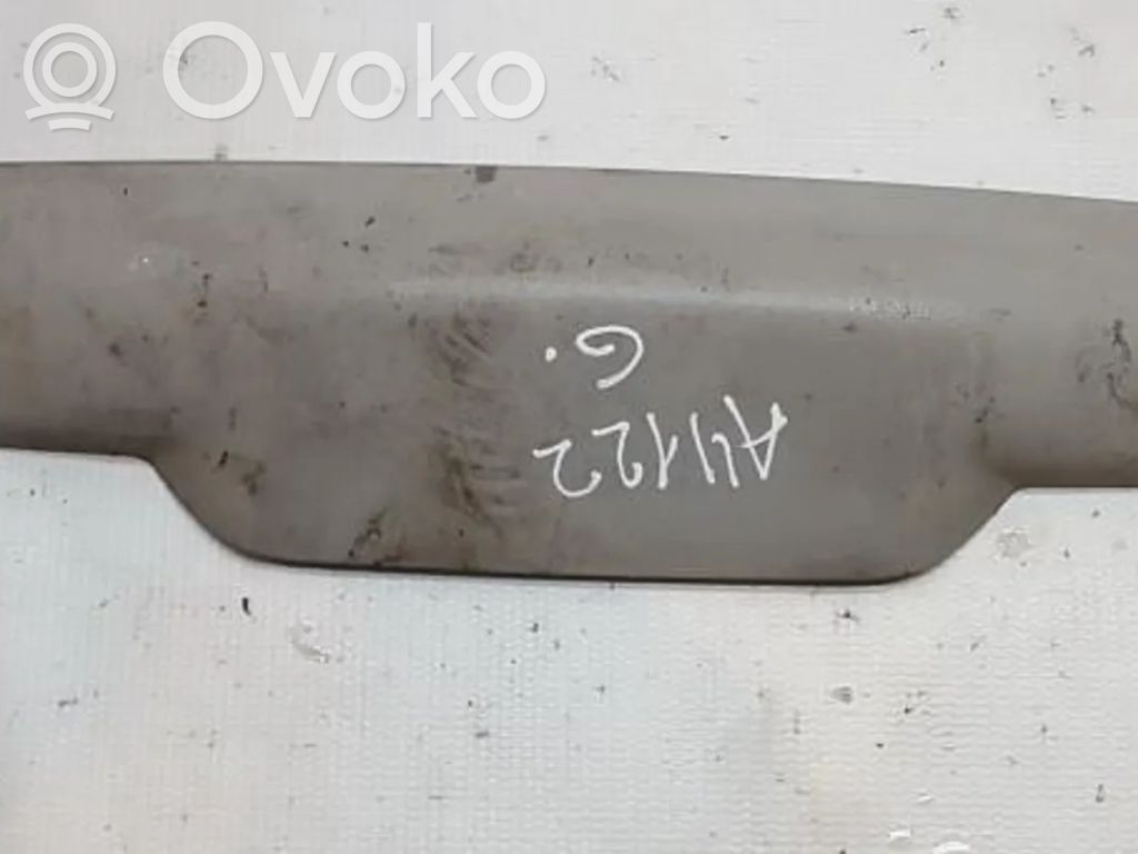 Toyota Avensis T270 Altra parte interiore