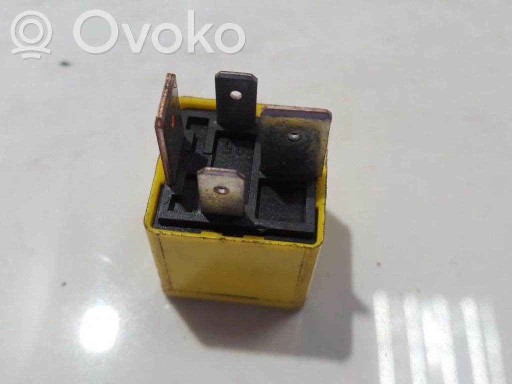 Alte relee   V23134J52X369,V23134J52X369,V23134J52X369,V23134J52X369