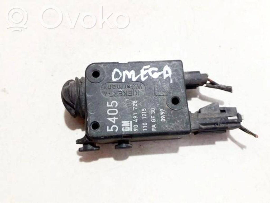Opel Omega B1 Moteur verrouillage centralisé