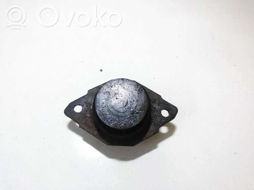 Supporto di montaggio del motore