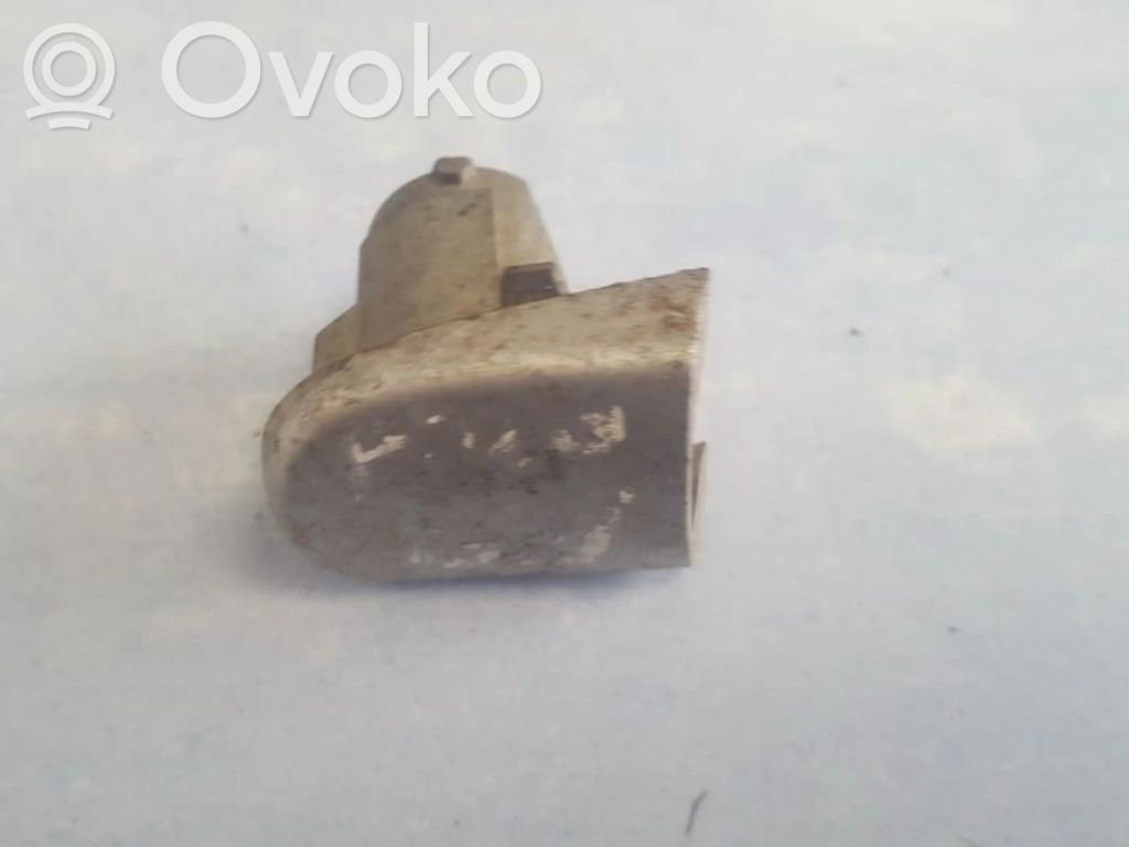 Volkswagen Golf IV Capac mâner ușă încărcare 