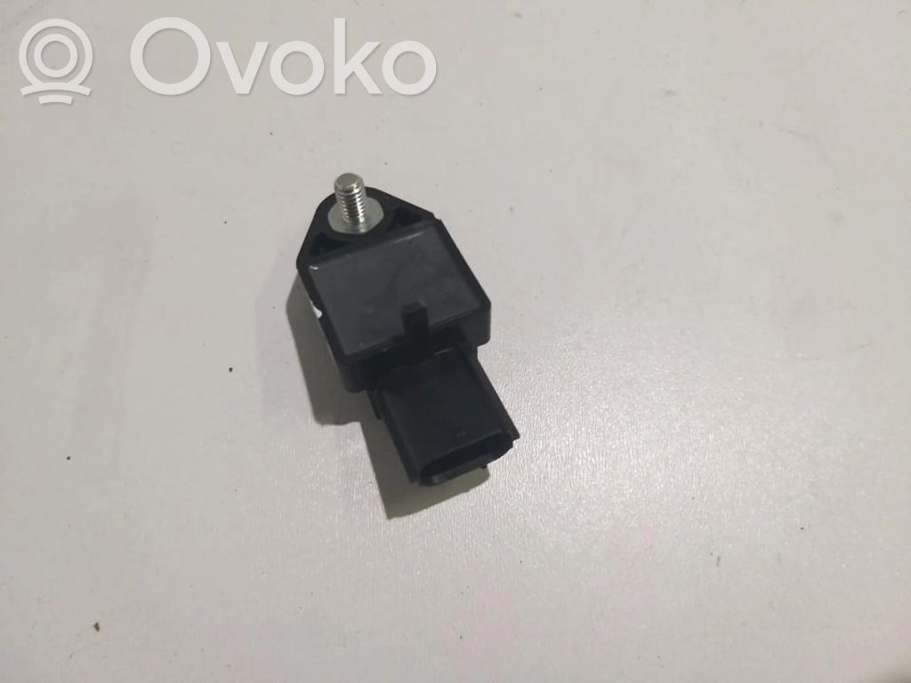 Toyota Corolla Verso AR10 Sensore d’urto/d'impatto apertura airbag 