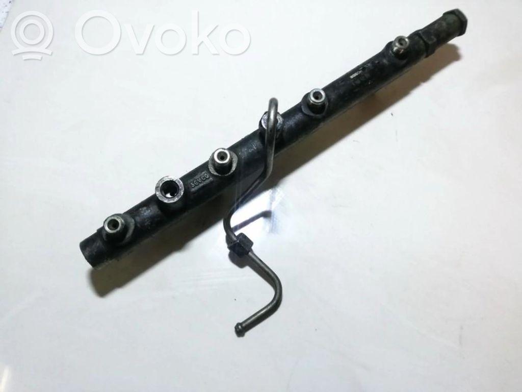Volvo S40, V40 Fuel main line pipe 
