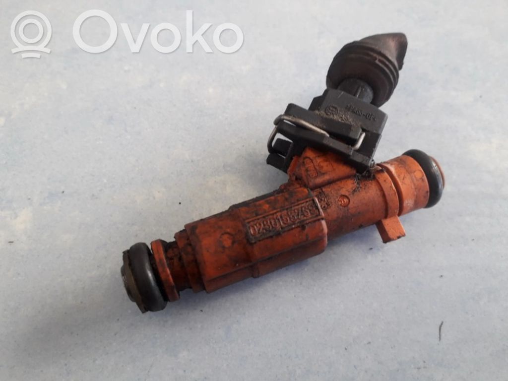Inyector de combustible   02815576,02815576