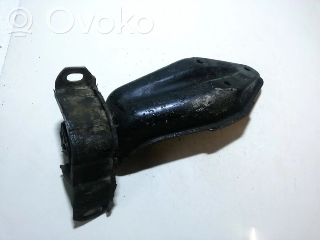 Engine mount bracket   90495170,90495170