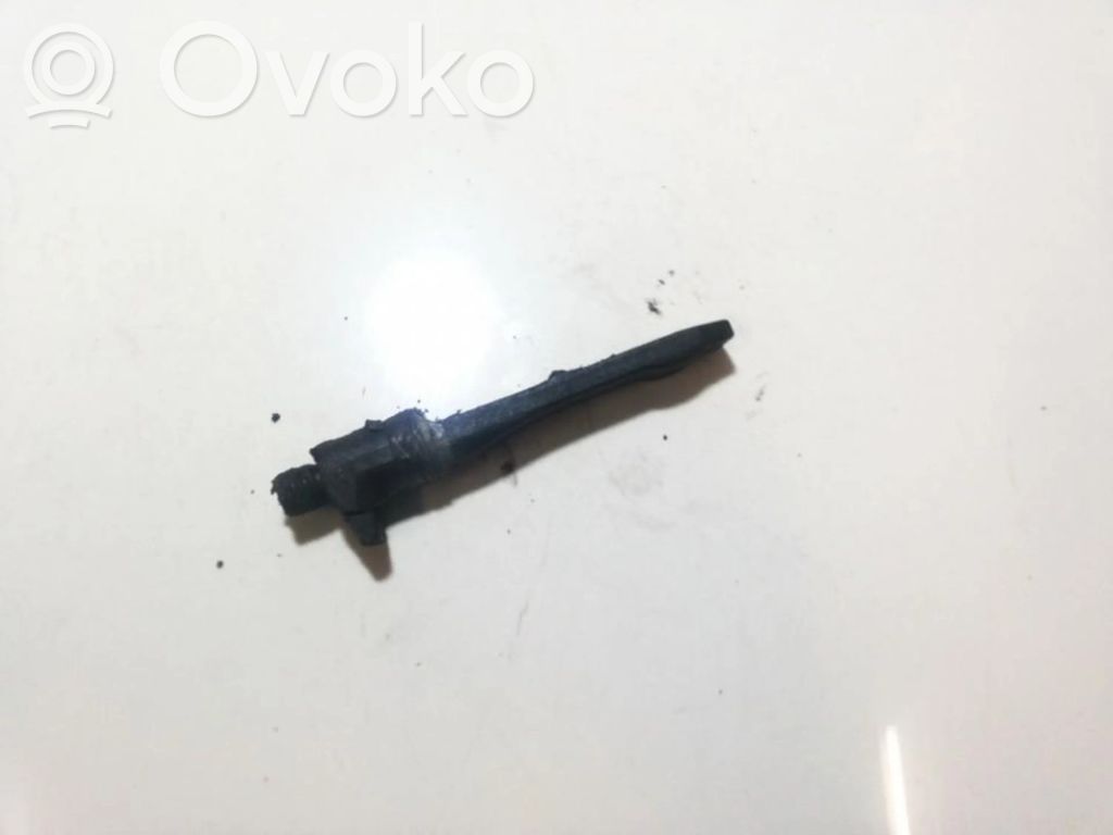 Opel Vectra B Polttoainesuutin 