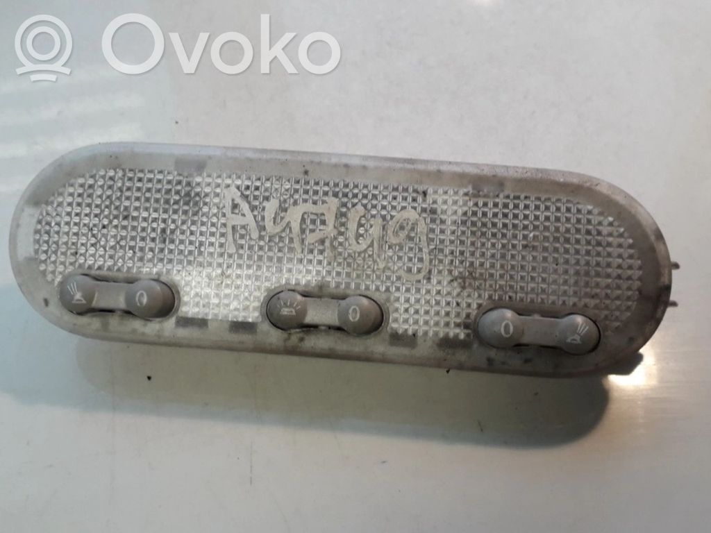 Luz del asiento delantero   8200073234,8200073234