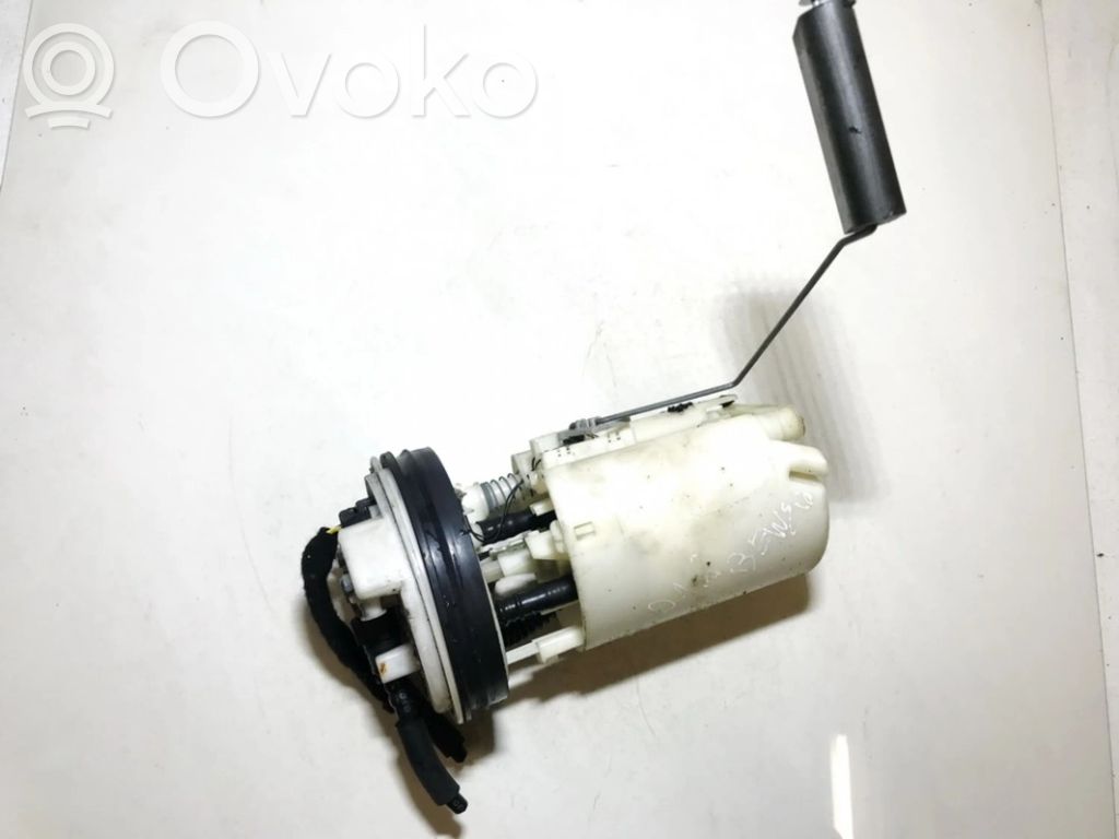 Volvo S40, V40 Bomba interna de combustible 
