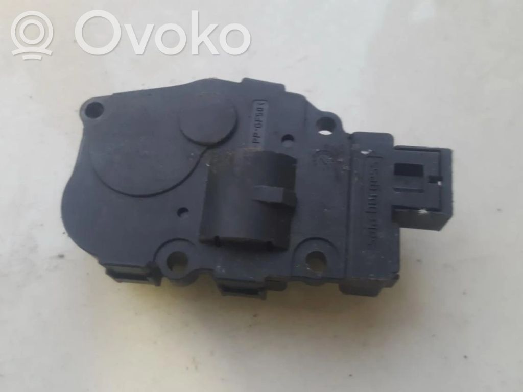 BMW X3 E83 Motor/actuator clapetă aer 