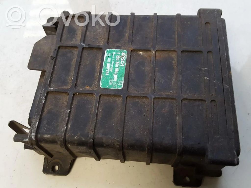 Moottorin ohjainlaite/moduuli   811906264,0280800104,0280800104,811906264