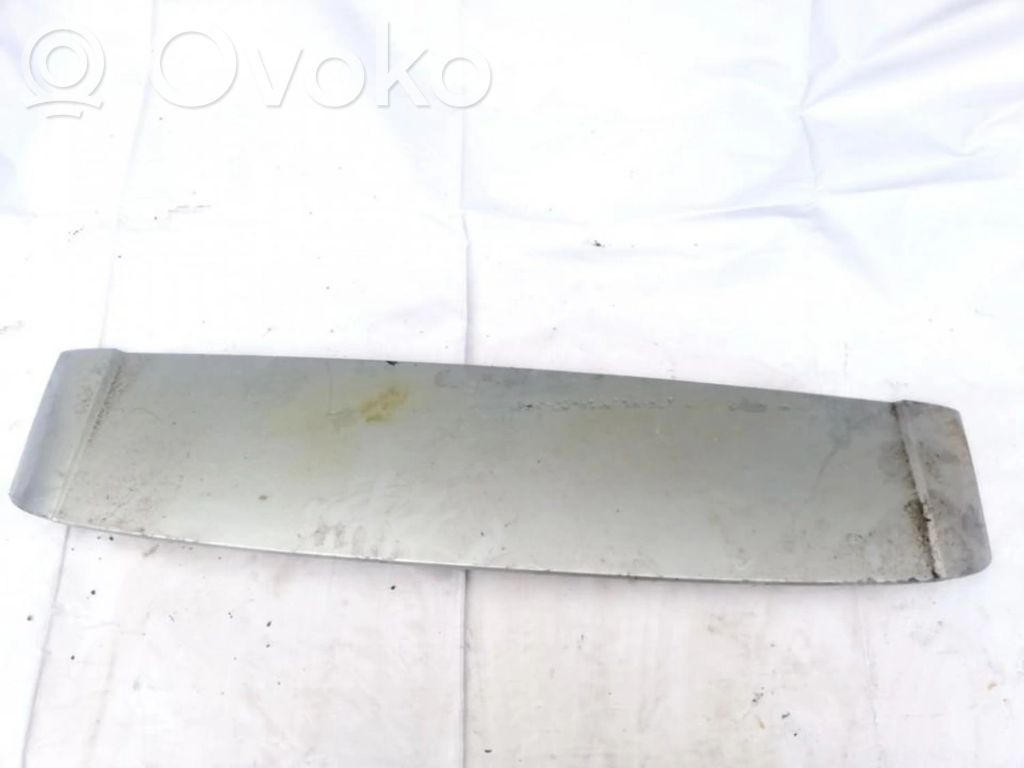 Tailgate/trunk spoiler   7025612,20626000,20626000,7025612