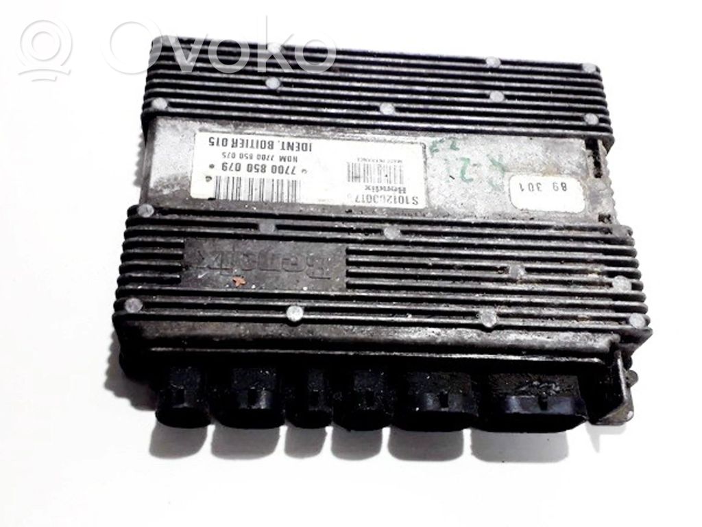 Renault 21 Motorsteuergerät/-modul 