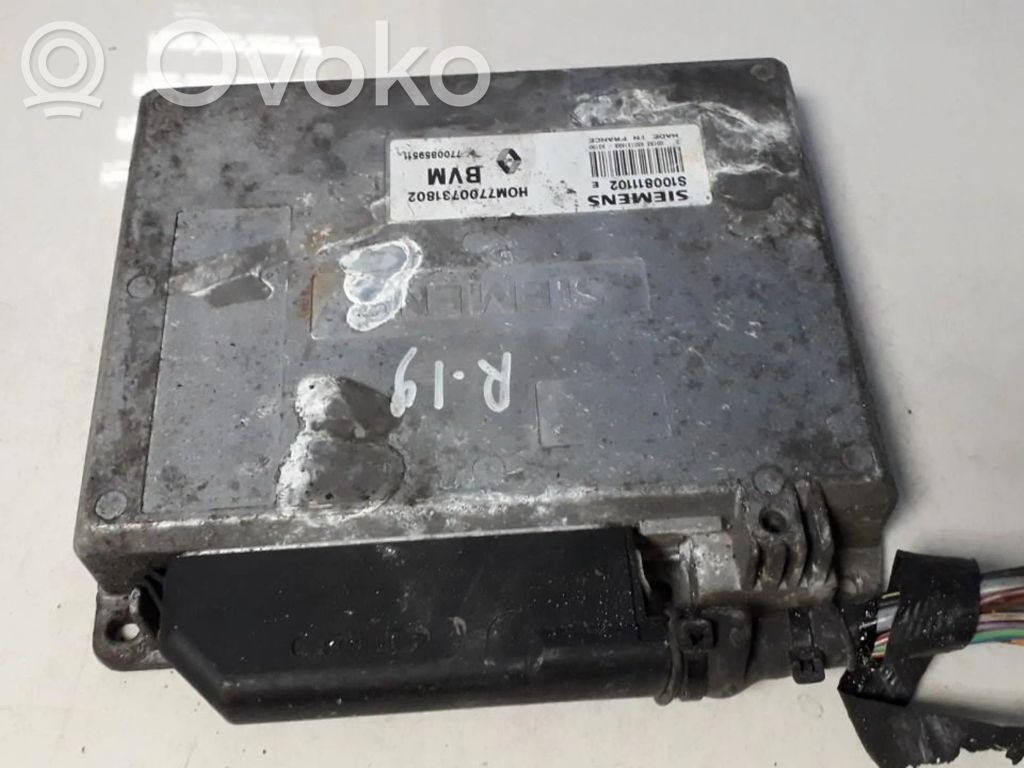 Unidad de control/módulo del motor   7700731802,S100811102,7700731802,S100811102