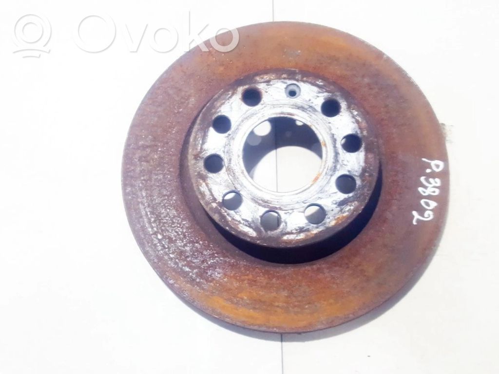 Volkswagen Golf V Disco del freno anteriore 