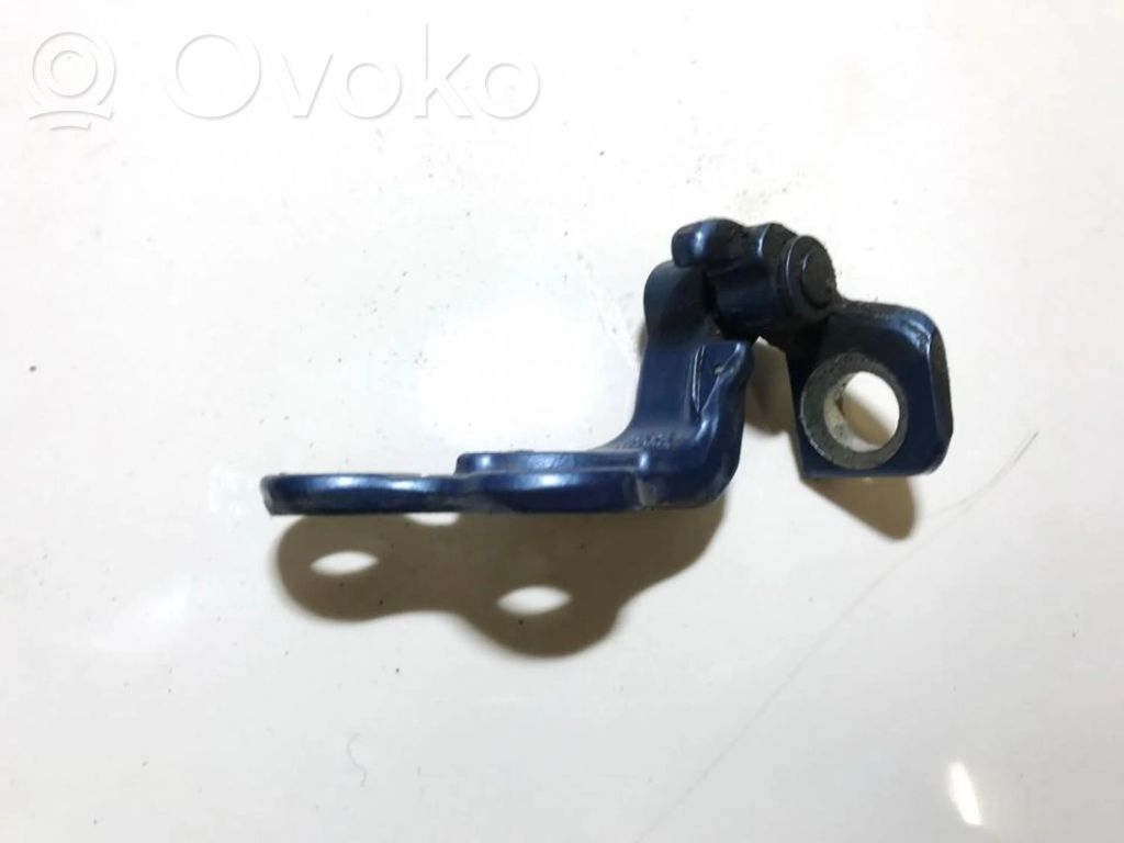 Ford Focus Cerniera inferiore della portiera posteriore