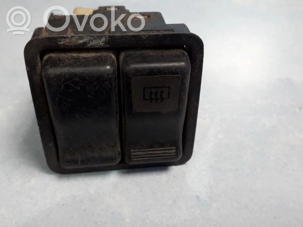 Toyota Corolla E110 Schalter Scheibenheizung 