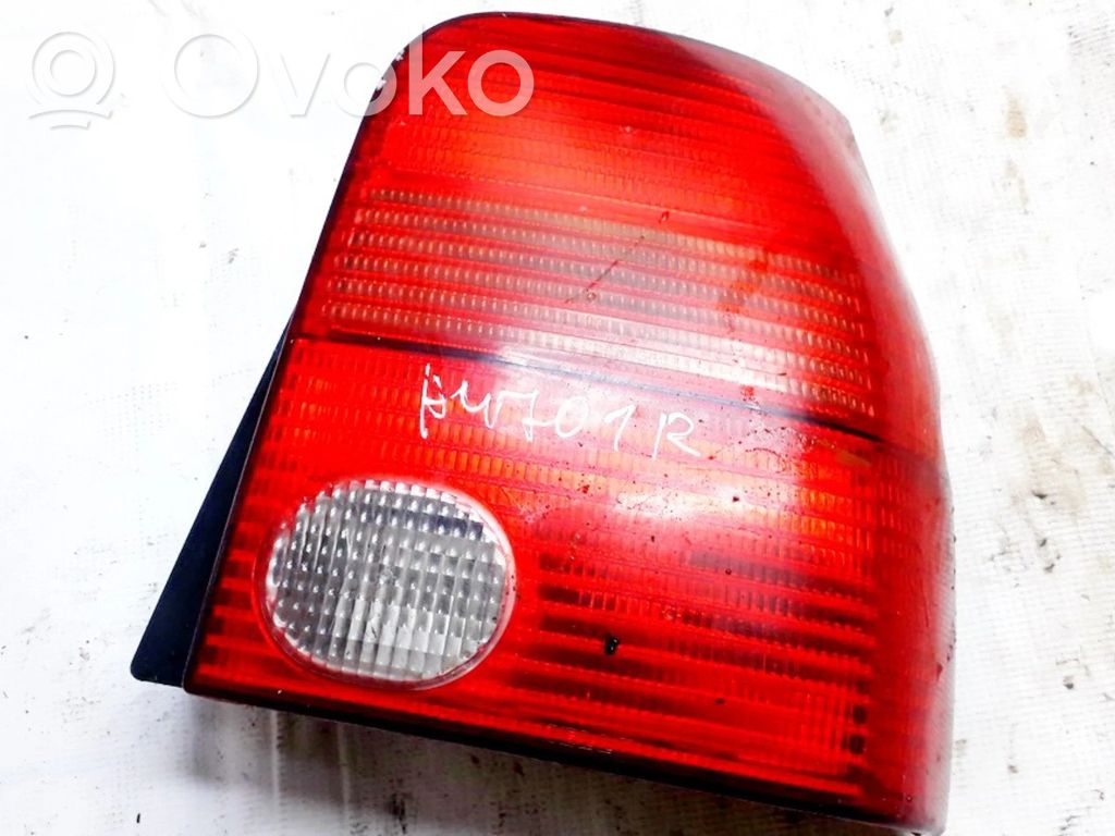 Volkswagen Lupo Lampă spate în caroserie