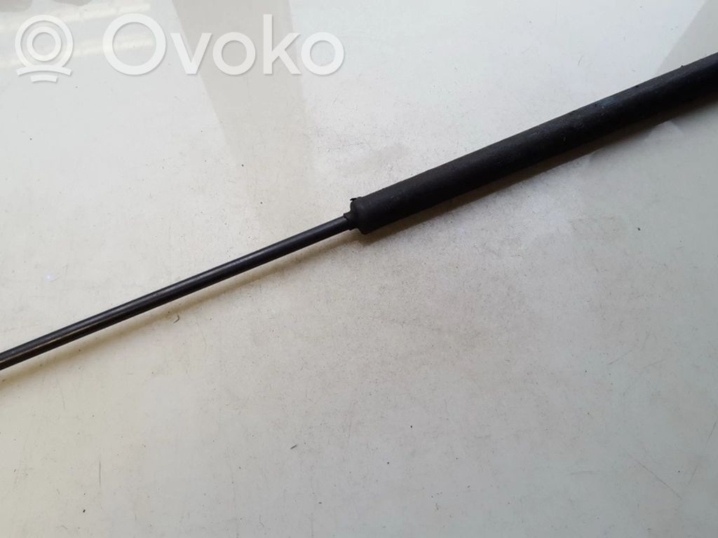 Fiat Stilo Amortyzator klapy tylnej bagażnika 
