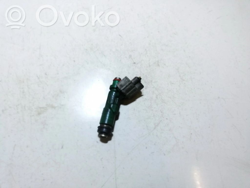 Inyector de combustible   2325021020,2325021020