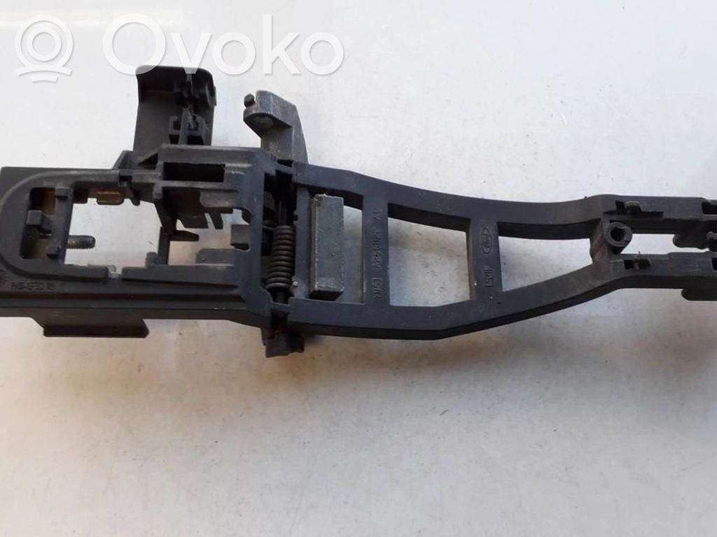 Ford Focus Etuoven ulkokahva 