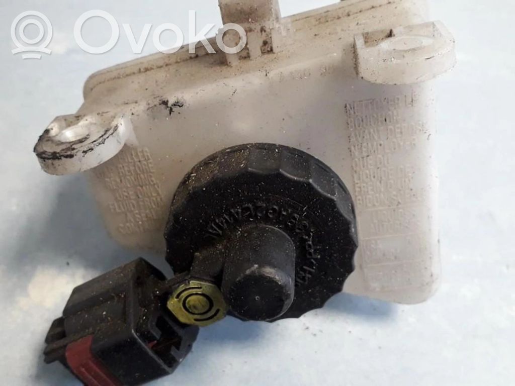 Ausgleichsbehälter Bremsflüssigkeit   98AB2C217AC,98AB2C217AC,98AB2C217AC,98AB2C217AC