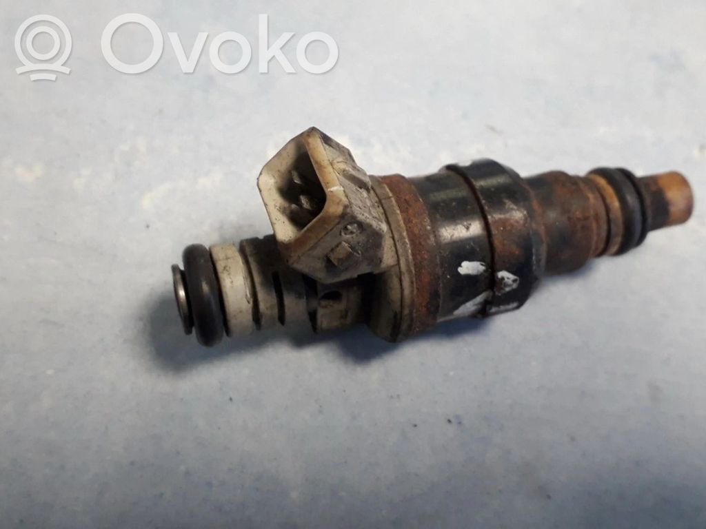 Inyector de combustible   0280150831,0280150831