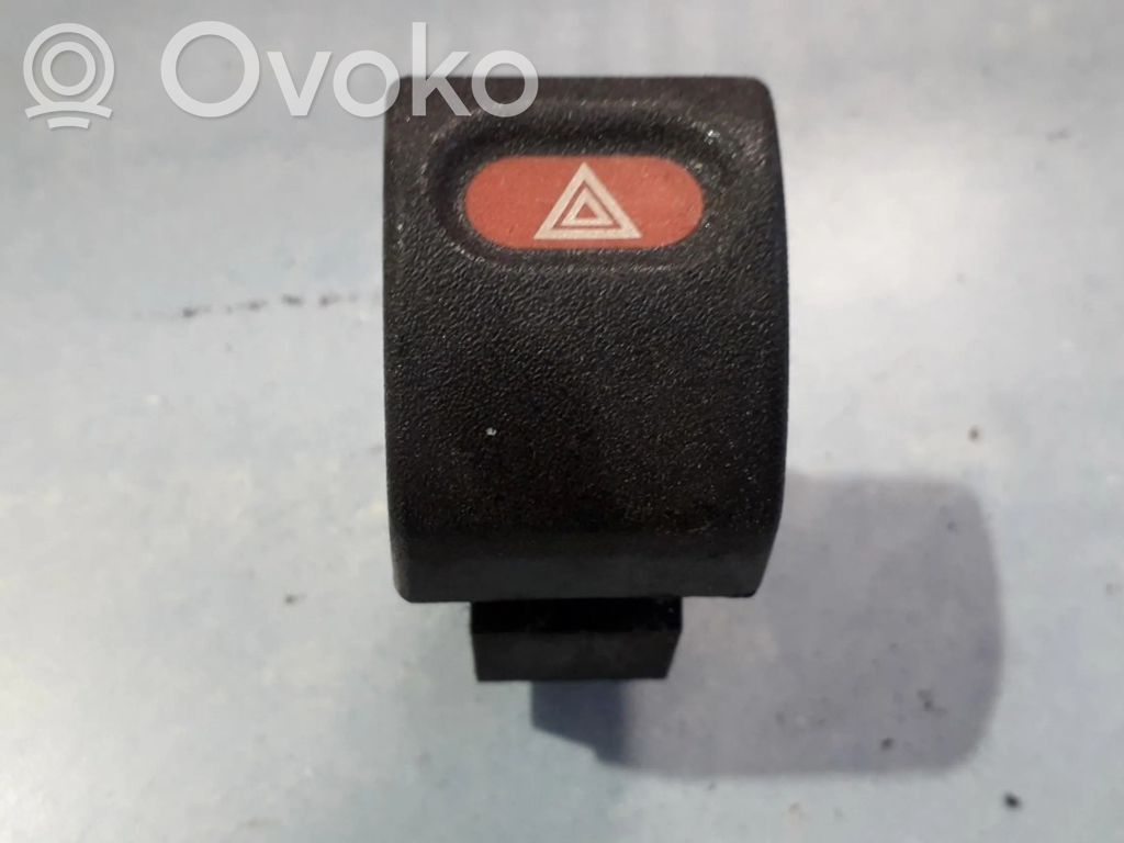Opel Corsa B Interruttore luci di emergenza