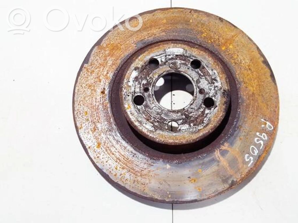 Toyota Avensis T250 Tarcza hamulca przedniego 