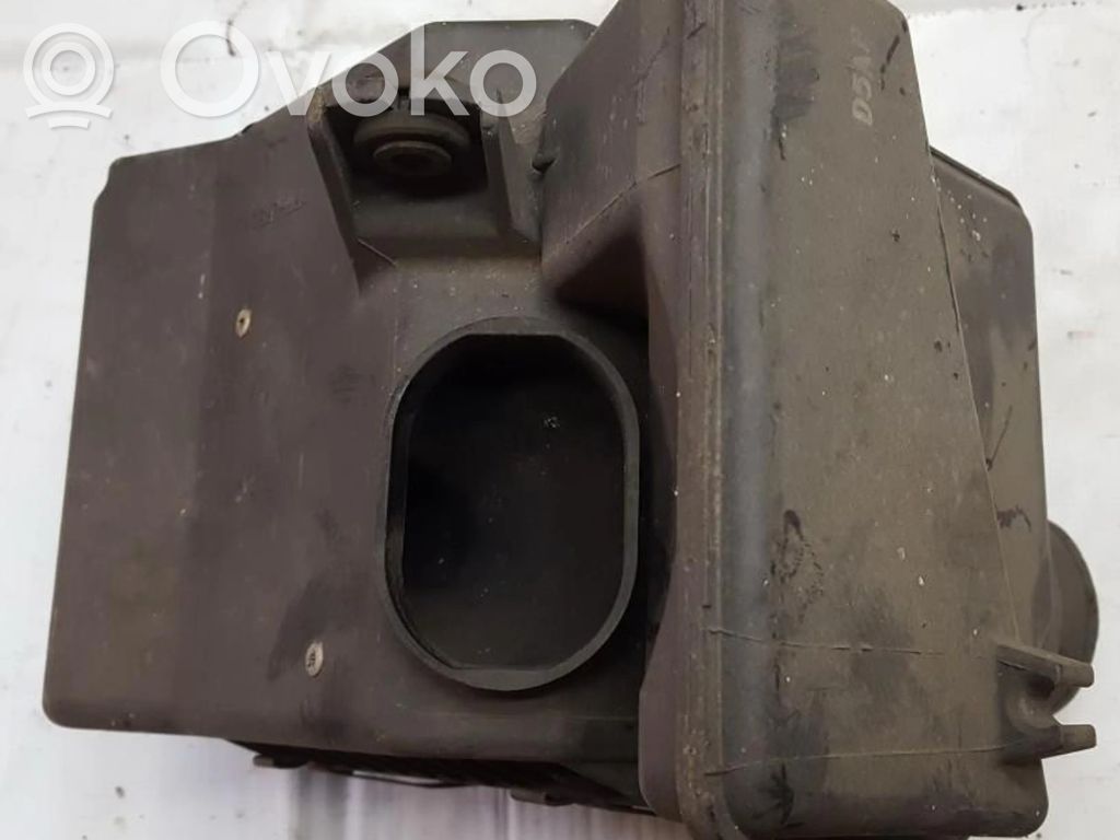 Mitsubishi Lancer Ilmansuodattimen kotelo 