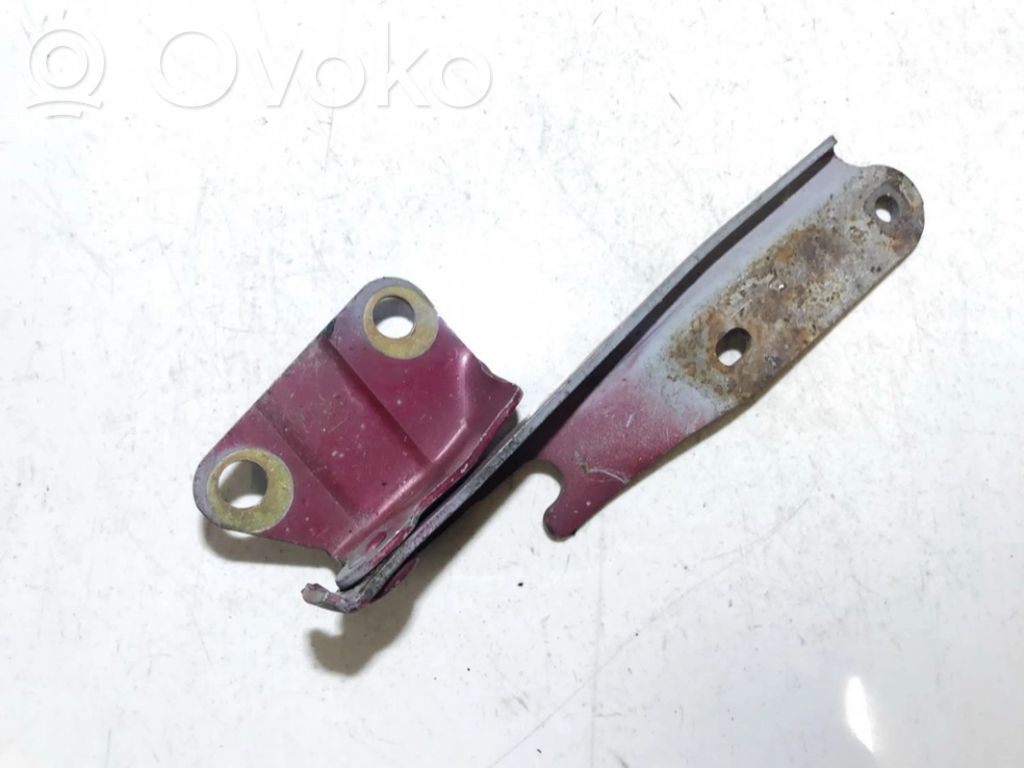 Charnière, capot moteur