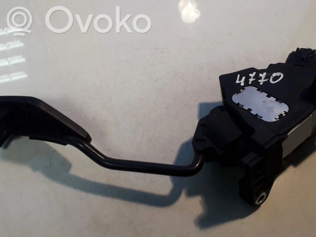 Toyota Yaris Gaspedal