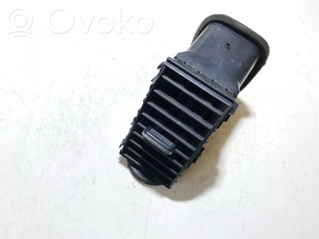 Toyota Prius (XW20) Griglia di ventilazione centrale cruscotto