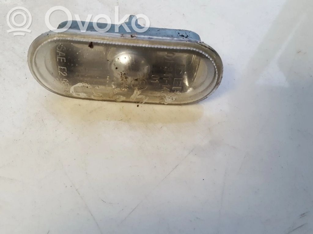 Volkswagen Golf III Seitenblinker