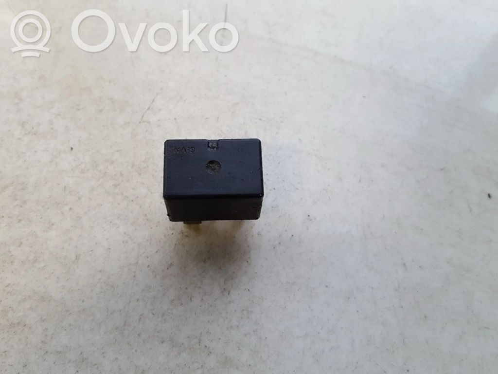 Toyota Avensis Verso Inne przekaźniki 