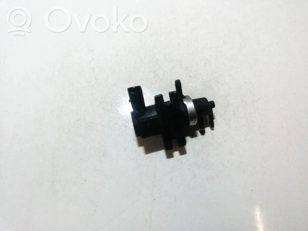 Volkswagen PASSAT B5.5 Solenoidinis vožtuvas 