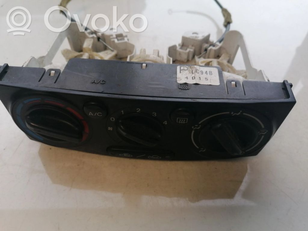 Mazda MPV Panel klimatyzacji 
